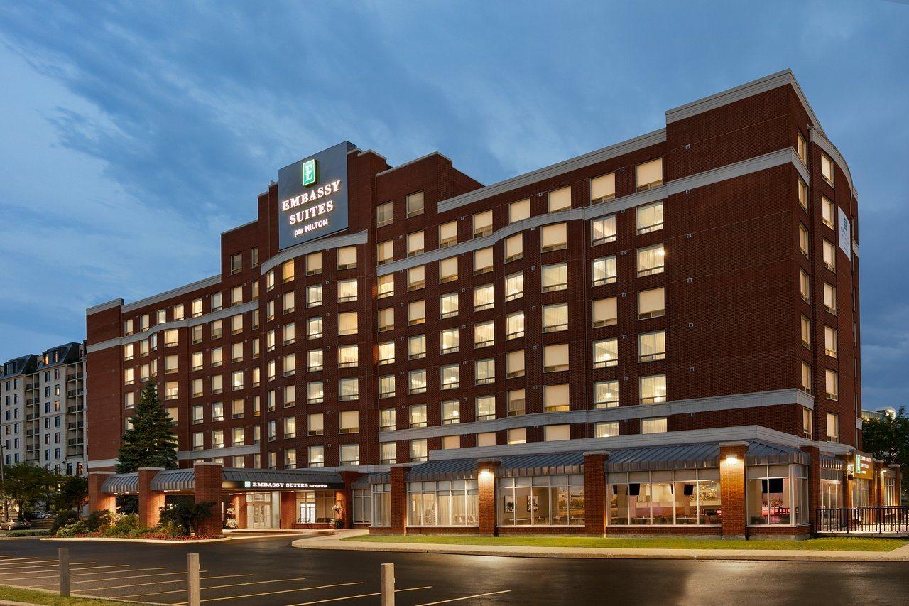 Embassy Suites By Hilton Montreal Airport Pointe-Claire Dış mekan fotoğraf