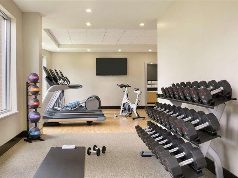 Embassy Suites By Hilton Montreal Airport Pointe-Claire Dış mekan fotoğraf