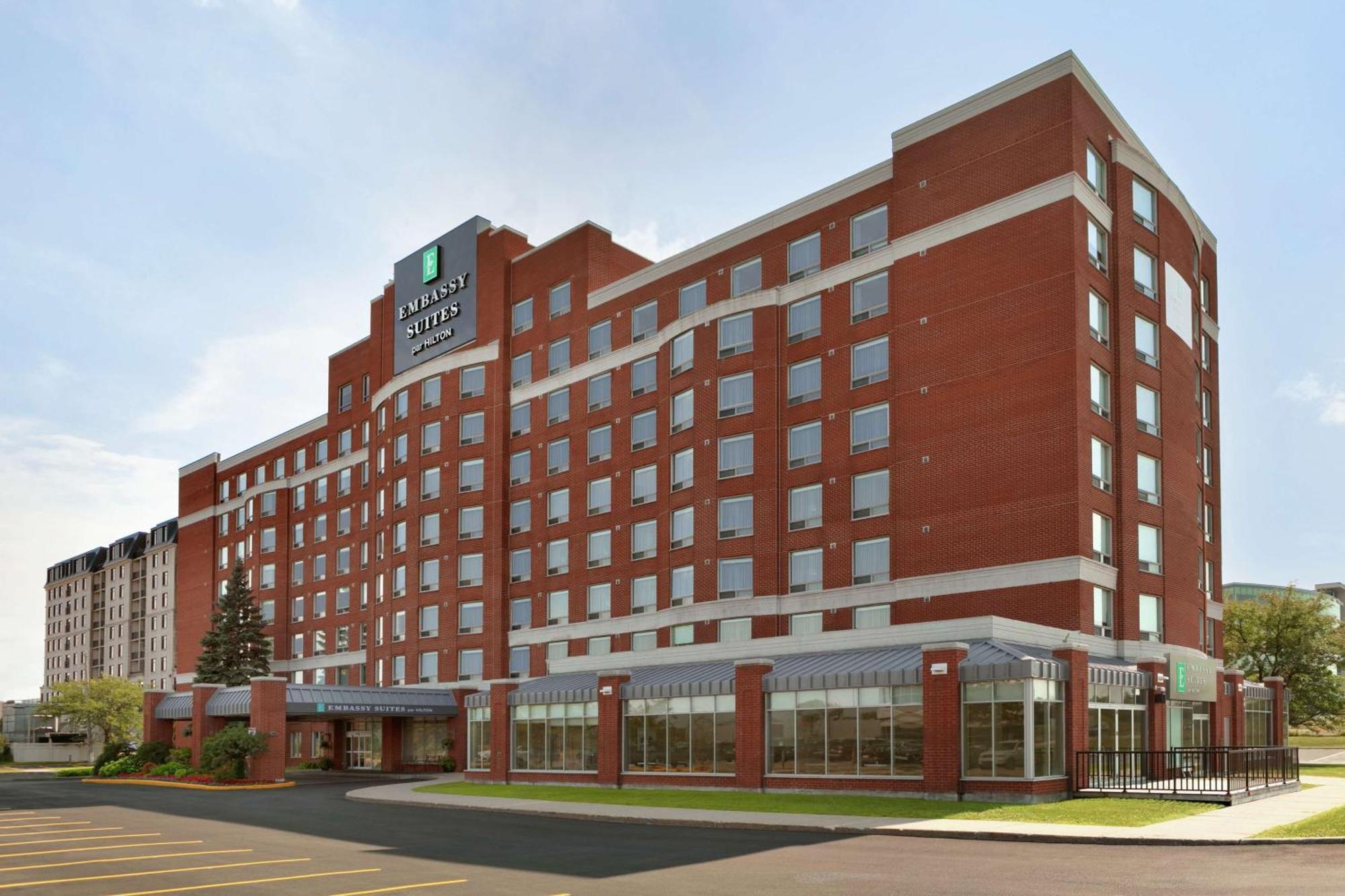 Embassy Suites By Hilton Montreal Airport Pointe-Claire Dış mekan fotoğraf
