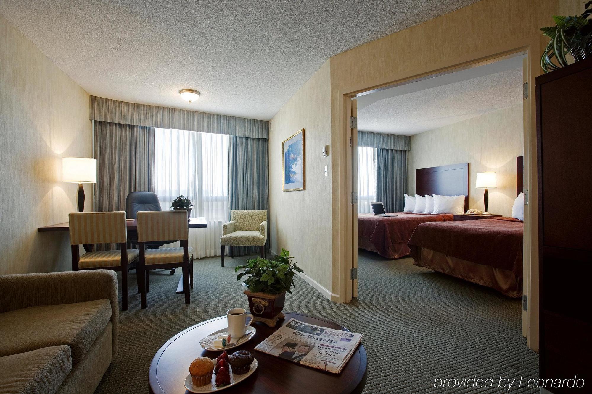 Embassy Suites By Hilton Montreal Airport Pointe-Claire Oda fotoğraf