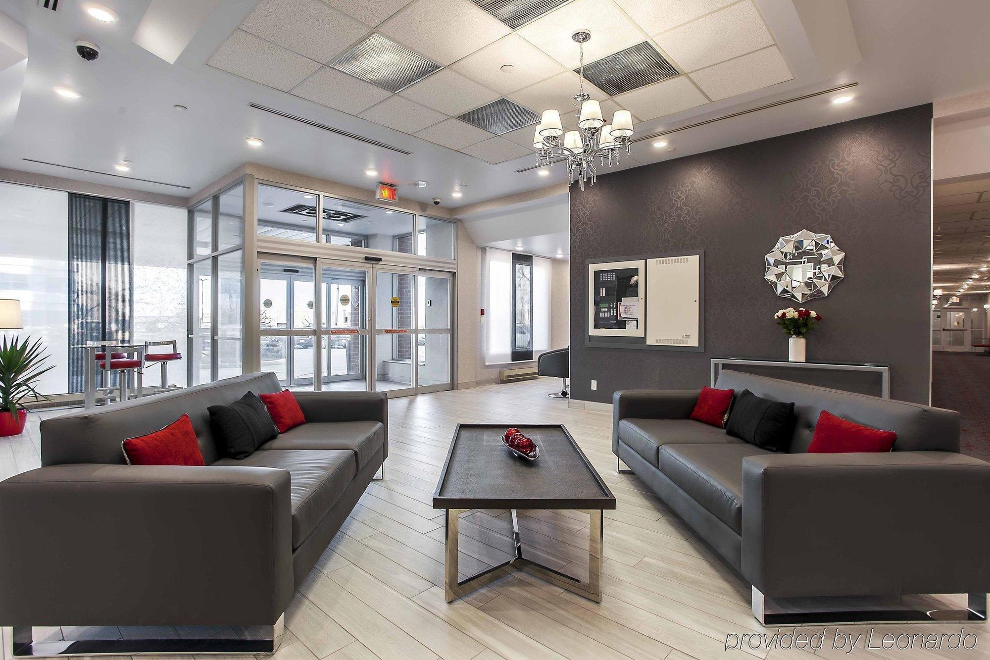 Embassy Suites By Hilton Montreal Airport Pointe-Claire Dış mekan fotoğraf