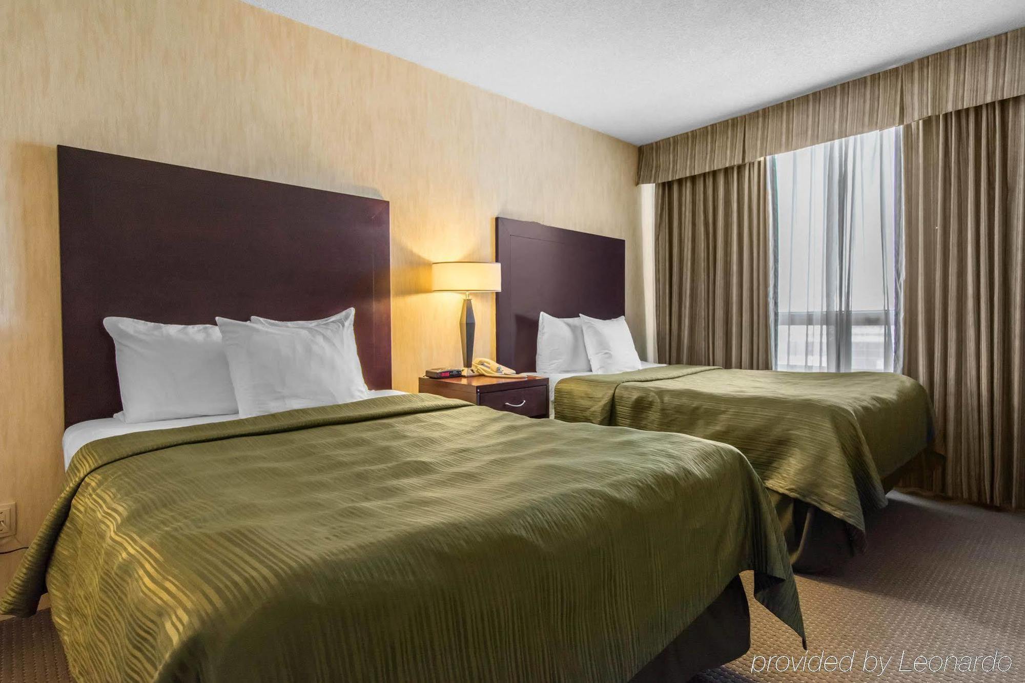 Embassy Suites By Hilton Montreal Airport Pointe-Claire Dış mekan fotoğraf